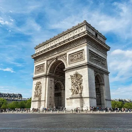 Appartement B4d 4pers Champs élysées Wagram Arc De Triomphe With Ac *